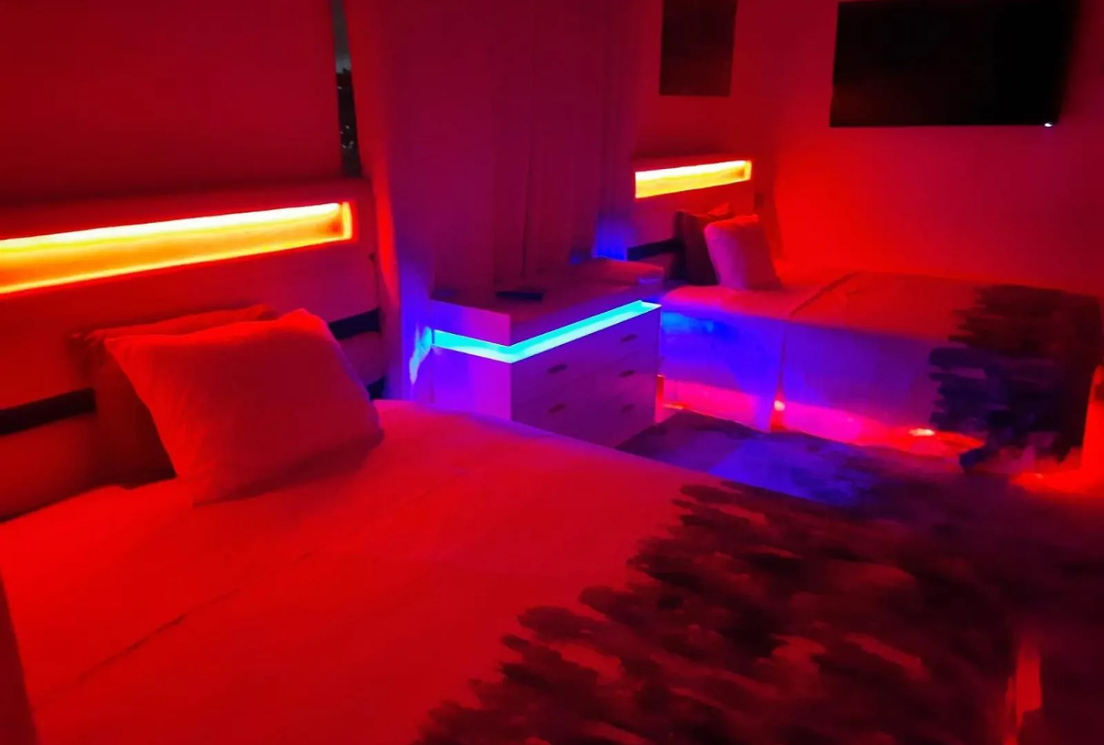 Big Apple Hotel Montego Bay 4*,  Jamaica