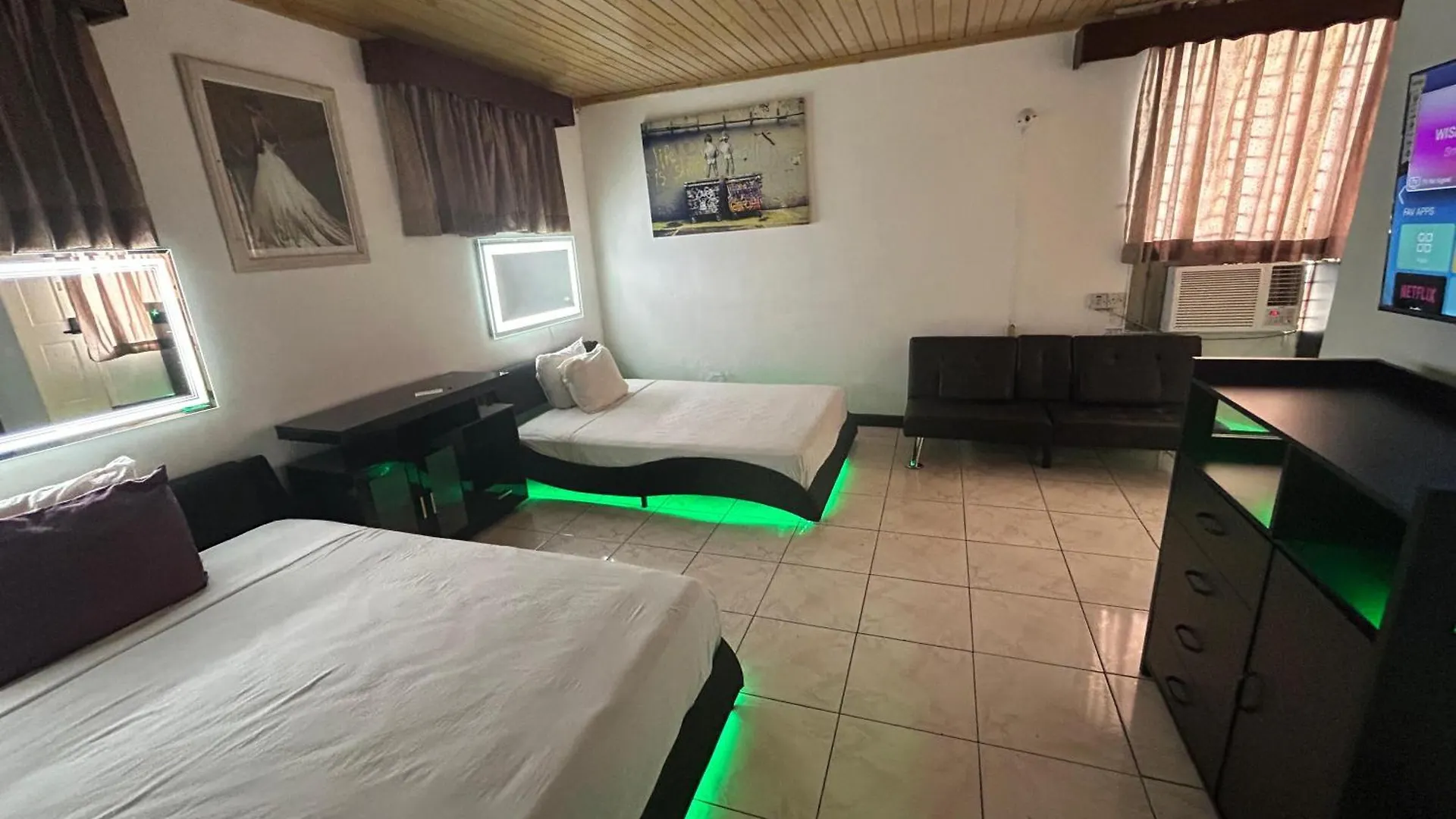 Big Apple Hotel Montego Bay